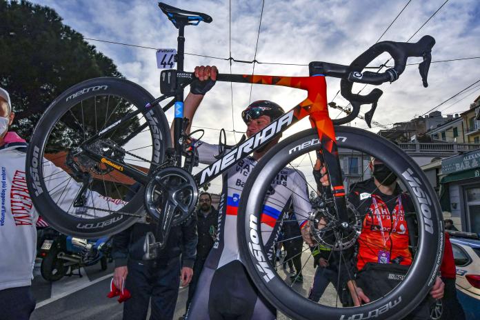 sprintcyclingagency057414212000px-edit (1)